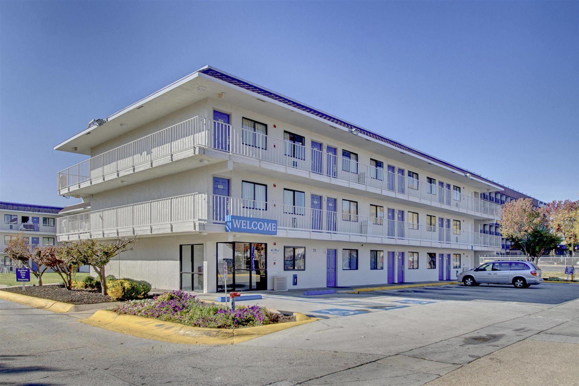 Motel 6 Washington Dc - Capitol Heights Exterior photo